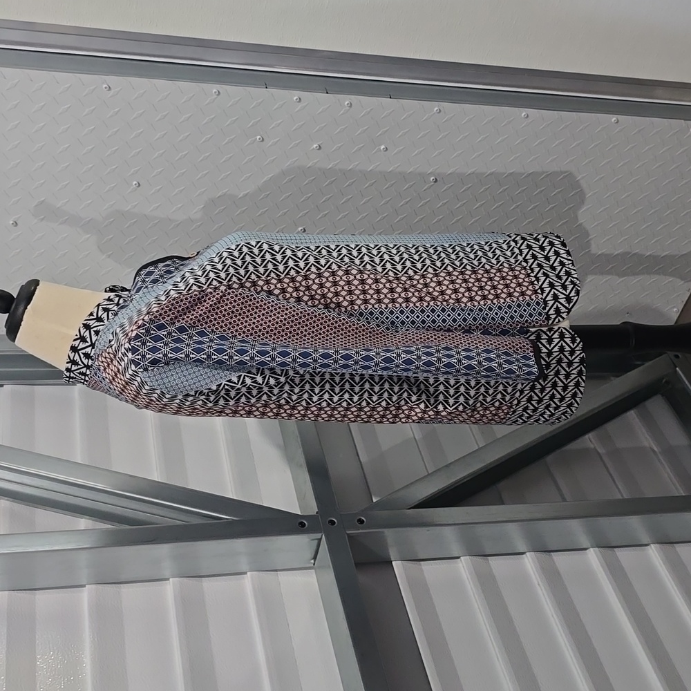 Multi Patten‎ Blouse Size Medium - image 3